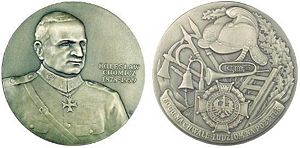 Medal Honorowy im. B. CHomicza - awers i rewers.